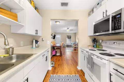 Kitchen - 180 Palmer St, Saint Augustine, FL 32084 photo 2 of 6