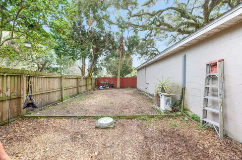 Exterior - 180 Palmer St, Saint Augustine, FL 32084 photo 12 of 18