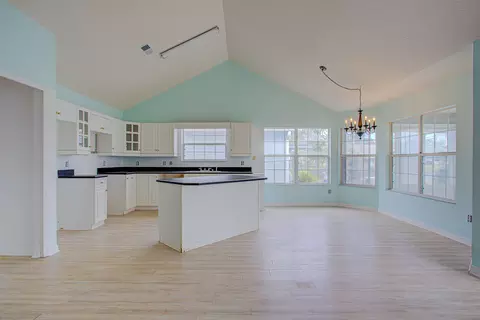 Living - 661 Nautical Way, Saint Augustine, FL 32080 photo 17 of 18