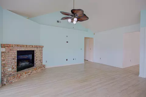 Living - 661 Nautical Way, Saint Augustine, FL 32080 photo 11 of 18