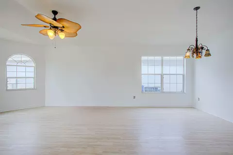 Living - 661 Nautical Way, Saint Augustine, FL 32080 photo 2 of 18