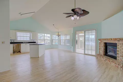 Living - 661 Nautical Way, Saint Augustine, FL 32080 photo 16 of 18