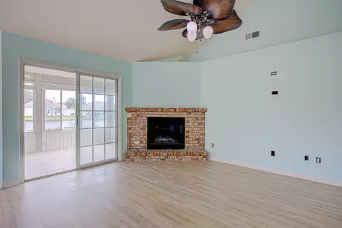 Living - 661 Nautical Way, Saint Augustine, FL 32080 photo 14 of 18