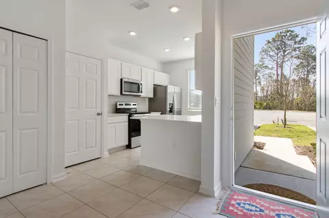 Entry Way - 220 Stonegate Ave, Saint Augustine, FL 32084 photo 1 of 6