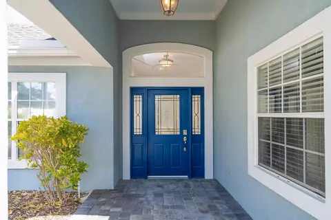 Entry Way - 526 Lakeway Dr, Saint Augustine, FL 32080 photo 1 of 3