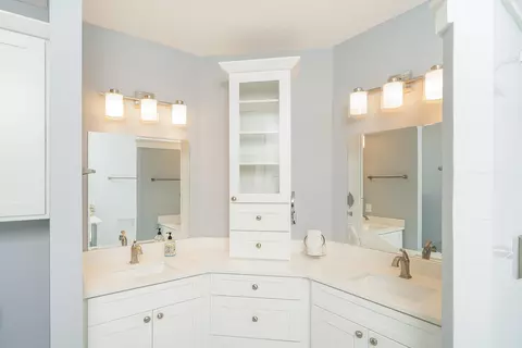 Bath - 526 Lakeway Dr, Saint Augustine, FL 32080 photo 1 of 6