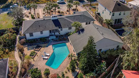 312 Minorca Ave, Saint Augustine, FL 32080 photo 5