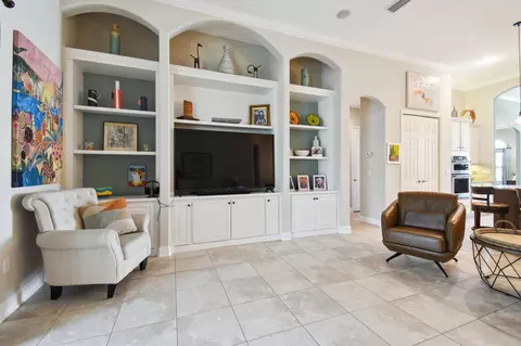 105 E Berkswell Dr, Saint Johns, FL 32259 photo 10