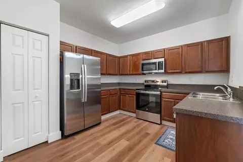 Kitchen - 2310 Golden Lake Loop, Saint Augustine, FL 32084 photo 1 of 2