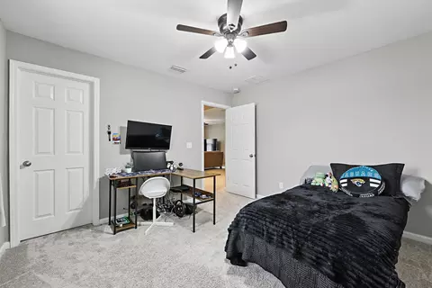 Bedroom - 249 Flach Dr, Saint Johns, FL 32259 photo 5 of 7