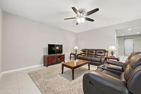 Living - 249 Flach Dr, Saint Johns, FL 32259 photo 2 of 4