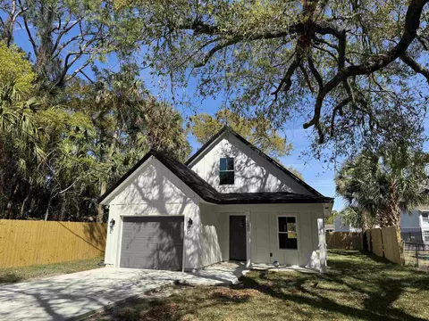 Exterior - 240 Herbert St, Saint Augustine, FL 32084 photo 1 of 5