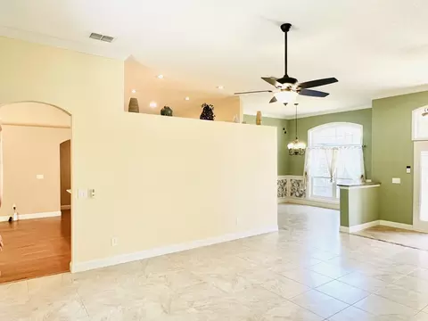 735 E Red House Branch Rd, Saint Augustine, FL 32084 photo 7
