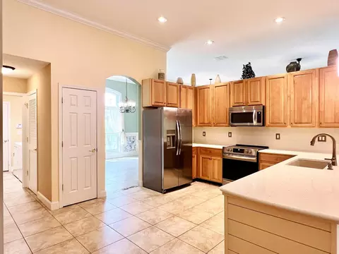 735 E Red House Branch Rd, Saint Augustine, FL 32084 photo 13