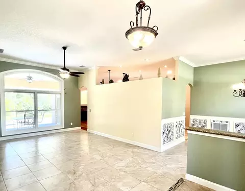 735 E Red House Branch Rd, Saint Augustine, FL 32084 photo 5