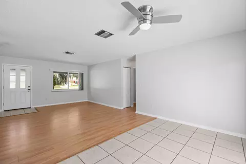 Living - 422 Nervia Ct, Saint Augustine, FL 32086 photo 1 of 5