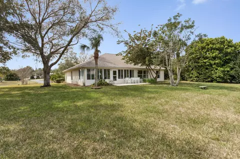 Exterior - 1055 Cedar Cove Dr, Saint Augustine, FL 32086 photo 13 of 20