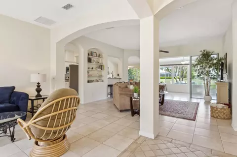 Entry Way - 1055 Cedar Cove Dr, Saint Augustine, FL 32086 photo 2 of 4