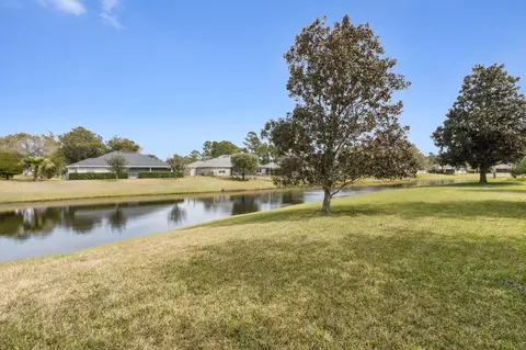 Exterior - 1055 Cedar Cove Dr, Saint Augustine, FL 32086 photo 16 of 20