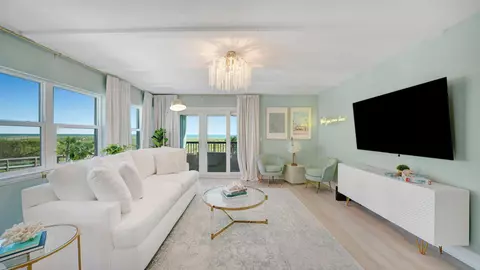 Living - 9 Bermuda Run Way, Saint Augustine, FL 32080 photo 2 of 10