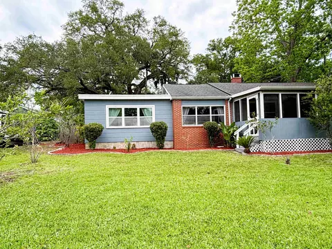 240 Ravenswood Dr, Saint Augustine, FL 32084 photo 1
