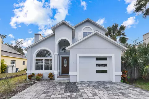 303 D St, Saint Augustine, FL 32080 photo 4