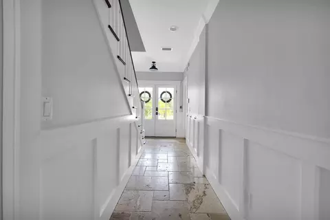 Entry Way - 311 Weff Rd, Saint Augustine, FL 32080 photo 4 of 4