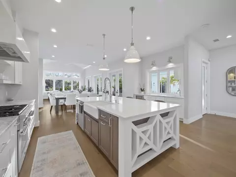 Kitchen - 4021 Myrtle St, Saint Augustine, FL 32084 photo 5 of 7