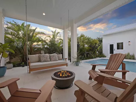Exterior - 4021 Myrtle St, Saint Augustine, FL 32084 photo 13 of 18