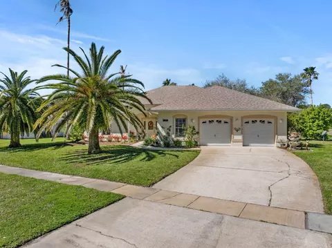 407 Domenico Cir, Saint Augustine, FL 32086 photo 2