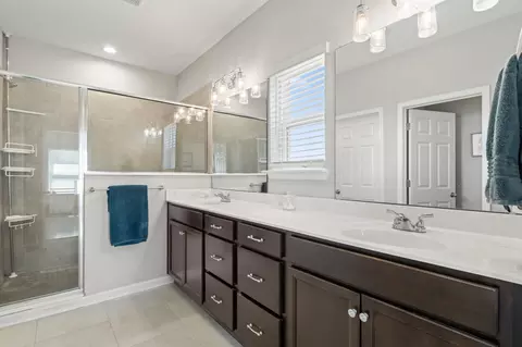 Bath - 129 Saint Barts Ave, Saint Augustine, FL 32080 photo 2 of 5