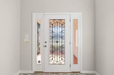 Entry Way - 129 Saint Barts Ave, Saint Augustine, FL 32080 photo 2 of 7