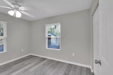 Bedroom - 855 S Holmes Blvd, Saint Augustine, FL 32084 photo 4 of 6