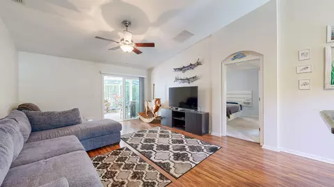 Living - 184 Silver Glen Ave, Saint Augustine, FL 32092 photo 3 of 4