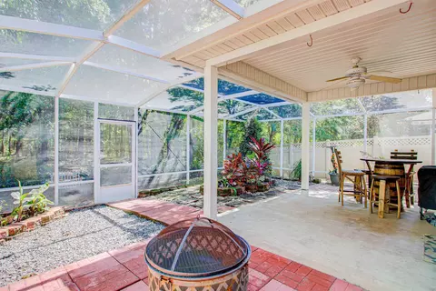 Exterior - 184 Silver Glen Ave, Saint Augustine, FL 32092 photo 6 of 29