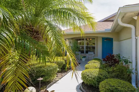 Exterior - 209 Lions Gate Dr, Saint Augustine, FL 32080 photo 7 of 22