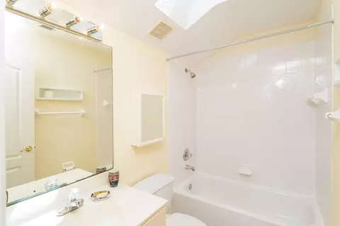 Bath - 209 Lions Gate Dr, Saint Augustine, FL 32080 photo 4 of 4