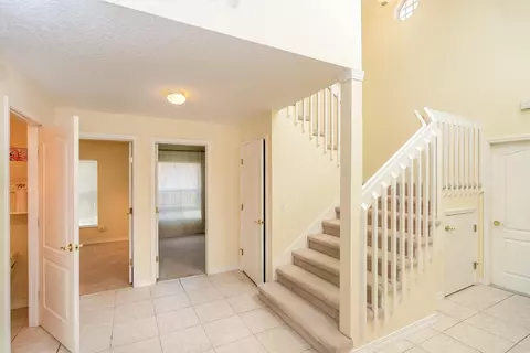 Entry Way - 209 Lions Gate Dr, Saint Augustine, FL 32080 photo 3 of 7