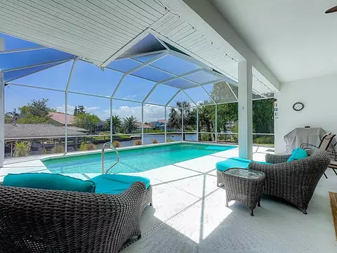 5 Cher Ct, Palm Coast, FL 32137