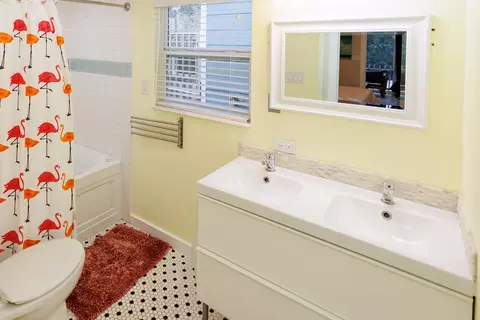Bath - 6194 Bear Trl, Weeki Wachee, FL 34607 photo 6 of 8