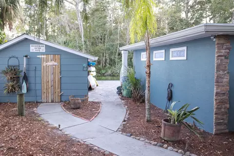 Exterior - 6194 Bear Trl, Weeki Wachee, FL 34607 photo 9 of 16