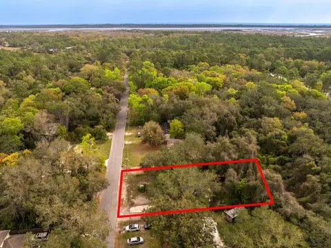 325 Lakeshore Dr, Saint Augustine, FL 32095 photo 2