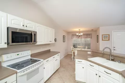 Kitchen - 112 Hercules Rd, Saint Augustine, FL 32086 photo 3 of 4