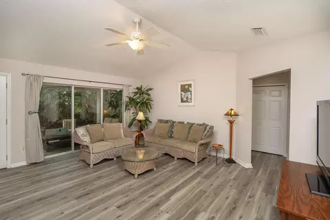 Living - 112 Hercules Rd, Saint Augustine, FL 32086 photo 2 of 6
