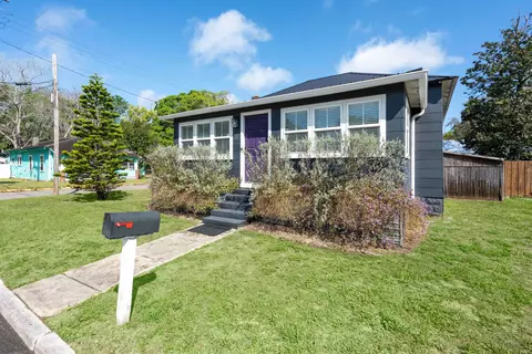 Exterior - 58 Anderson St, Saint Augustine, FL 32084 photo 2 of 13