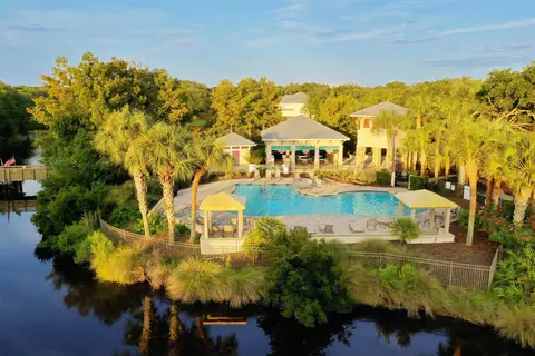 Exterior - 321 High Tide Dr, Saint Augustine, FL 32080 photo 11 of 12