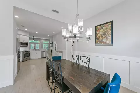 Dining - 1468 Barrington Cir, Saint Augustine, FL 32092 photo 2 of 3