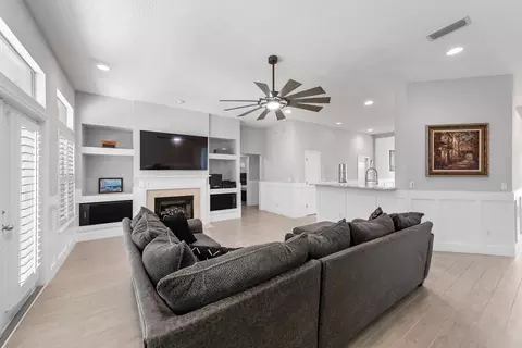 Living - 1468 Barrington Cir, Saint Augustine, FL 32092 photo 2 of 3