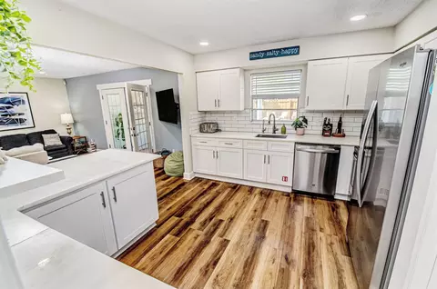 Kitchen - 39 Sea Park Dr, Saint Augustine, FL 32080 photo 3 of 3