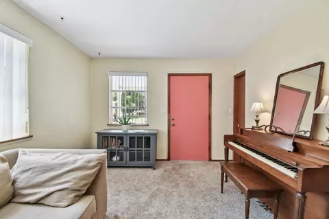 Entry Way - 1300 Francis St, Saint Augustine, FL 32084 photo 1 of 1